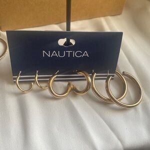 Náutica gold tone hoops